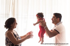 family photography at le meridien phuket-004