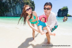 family photography at koh hong , krabi thailand