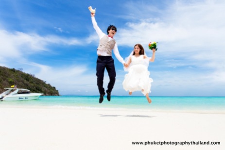 pre wedding photography at ko Racha yai island , phuket , thailand