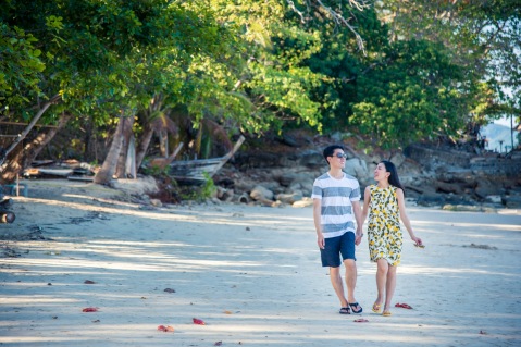Honeymoon photo session at Lamka phuket thailand